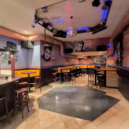 Hotel Smart B&b2 Bb2 323